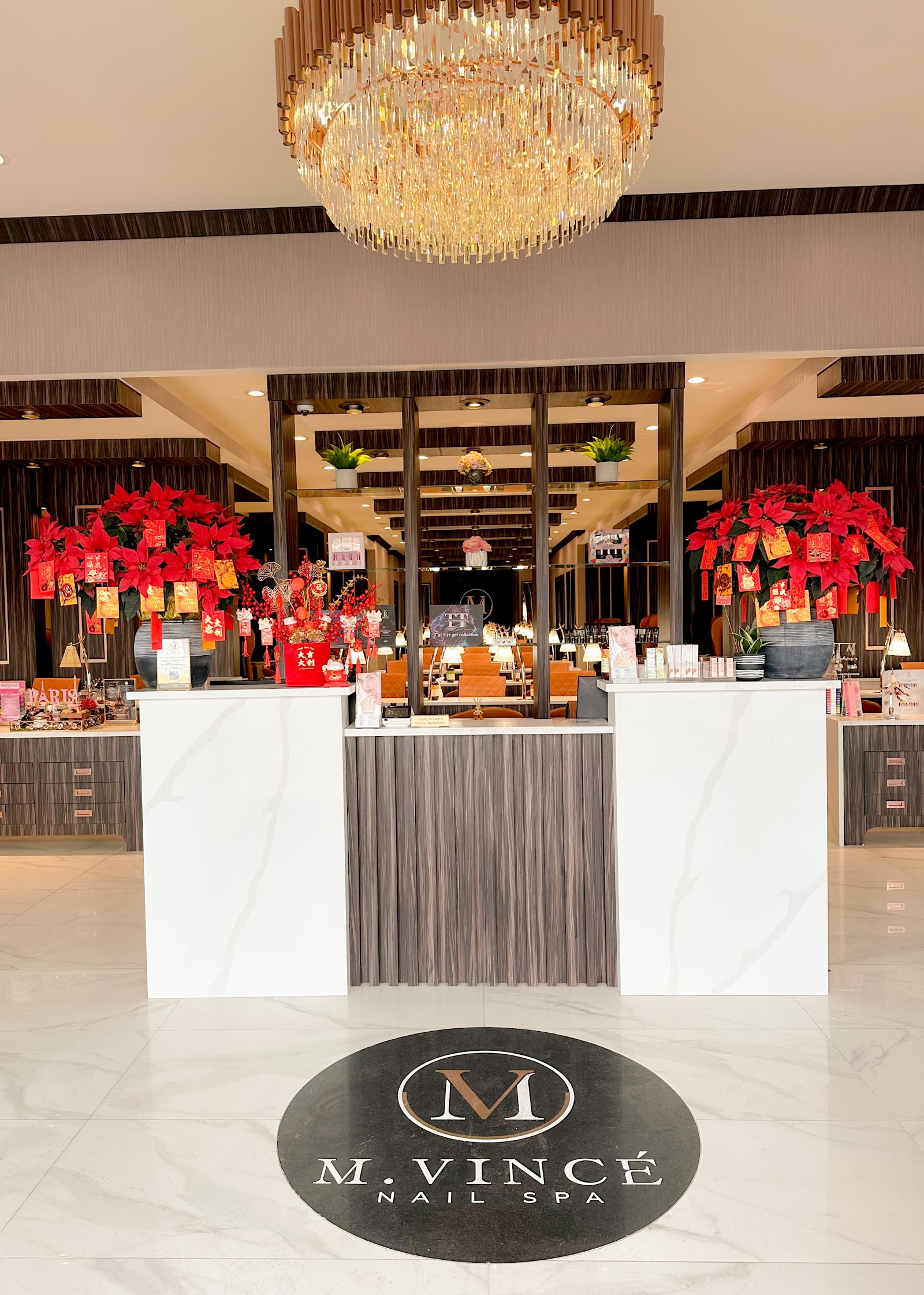 M. Vincé Nail Spa Centennial logo